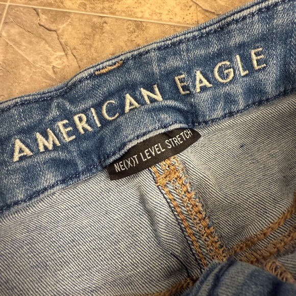 American Eagle Next Level Stretch Curvy High Rise Jegging 4 Short - Picture 7 of 9